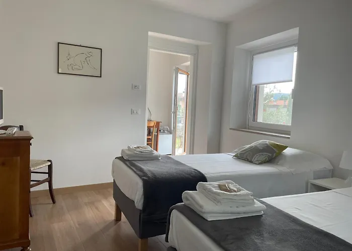 Al Castello Πανδοχείο Travesio